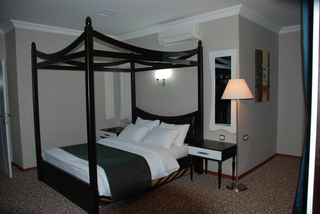 Grand Ani Hotel Kars Exterior foto